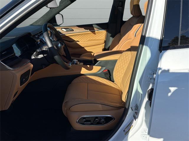 new 2025 Jeep Grand Cherokee car, priced at $67,580