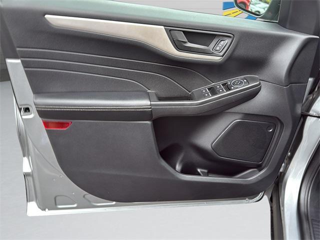 used 2022 Ford Escape car, priced at $16,362