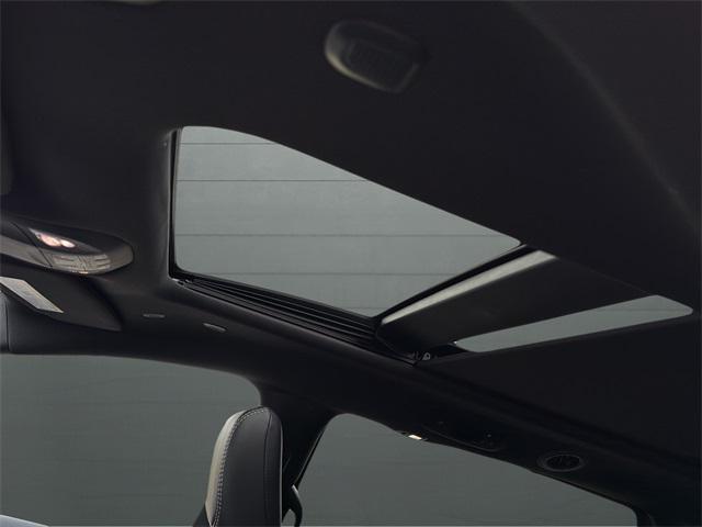 new 2026 Chrysler Pacifica car, priced at $41,893