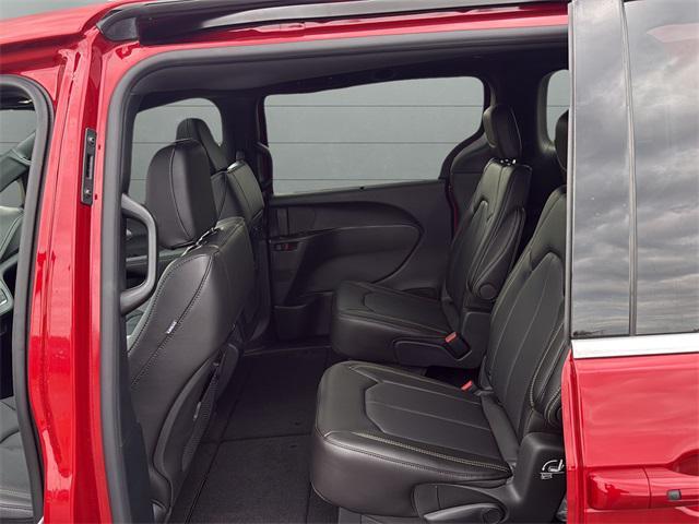 new 2026 Chrysler Pacifica car, priced at $41,893