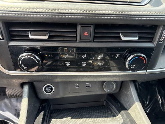 used 2021 Nissan Rogue car, priced at $17,900