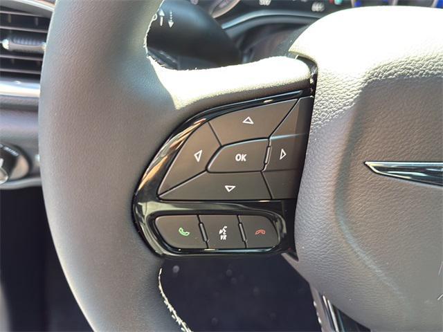 new 2026 Chrysler Pacifica car, priced at $47,709