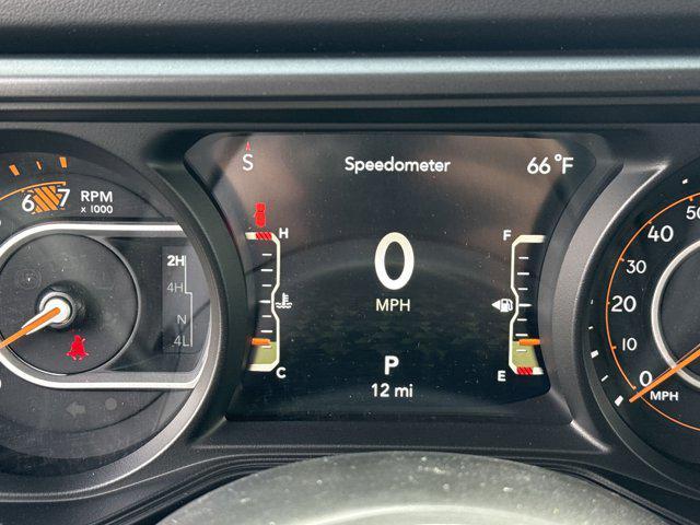 new 2025 Jeep Wrangler car, priced at $53,727