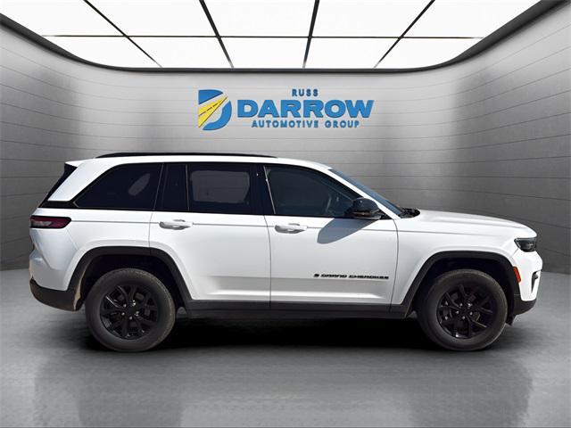 used 2024 Jeep Grand Cherokee car, priced at $30,621