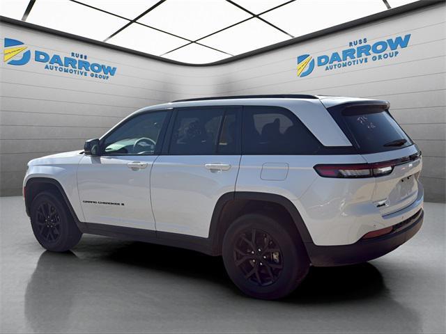 used 2024 Jeep Grand Cherokee car, priced at $30,621