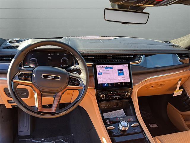 new 2025 Jeep Grand Cherokee car, priced at $65,747