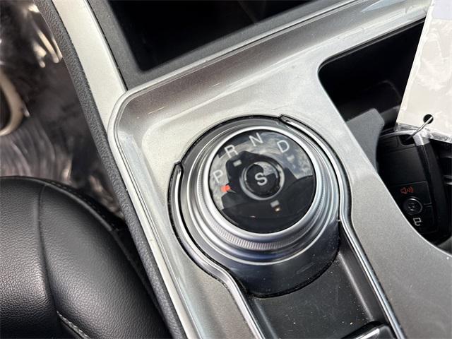 used 2024 Ford Edge car, priced at $23,471