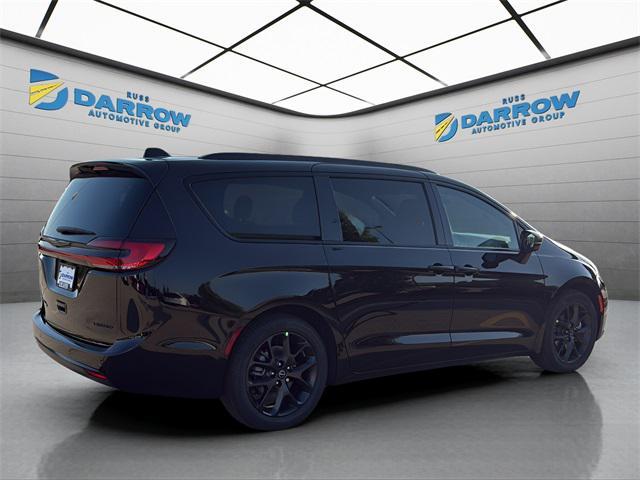 new 2026 Chrysler Pacifica car, priced at $47,709