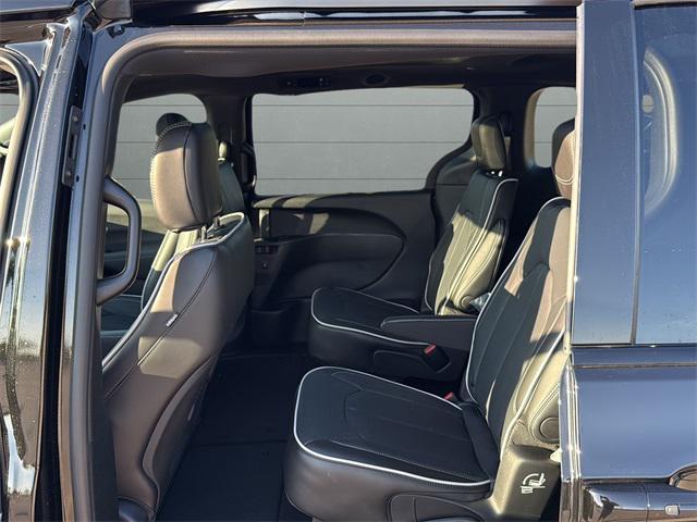 new 2026 Chrysler Pacifica car, priced at $47,709