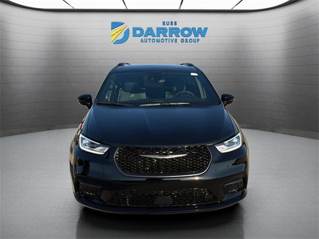 new 2026 Chrysler Pacifica car, priced at $47,709