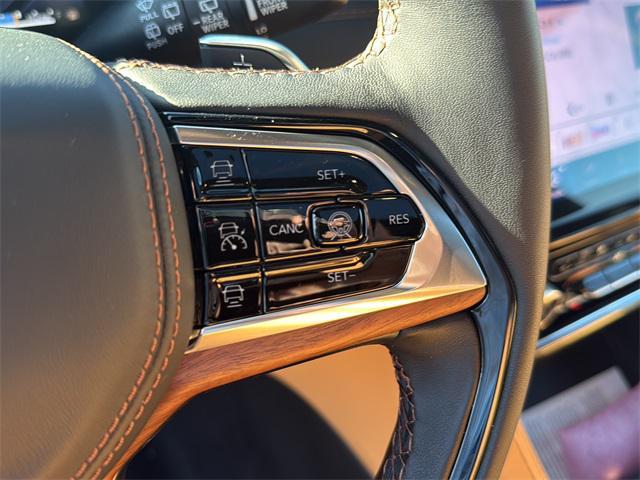 new 2025 Jeep Grand Cherokee car, priced at $67,580