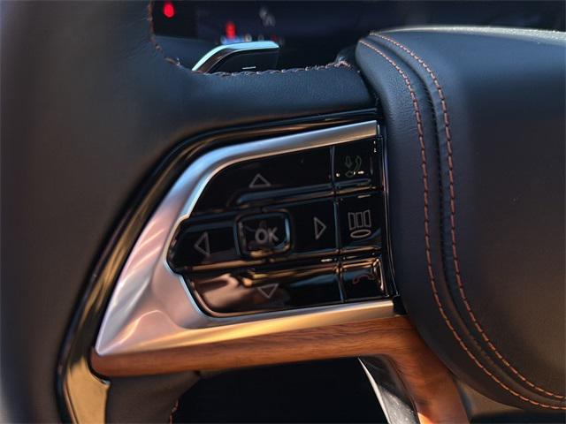 new 2025 Jeep Grand Cherokee car, priced at $67,580