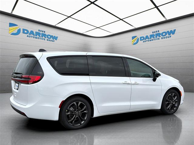 new 2026 Chrysler Pacifica car, priced at $45,678