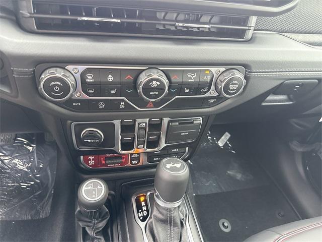 new 2025 Jeep Wrangler car, priced at $61,755