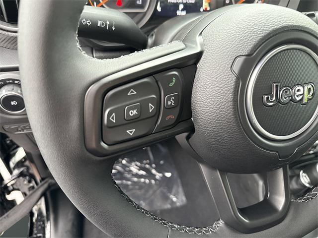 new 2025 Jeep Wrangler car, priced at $61,755