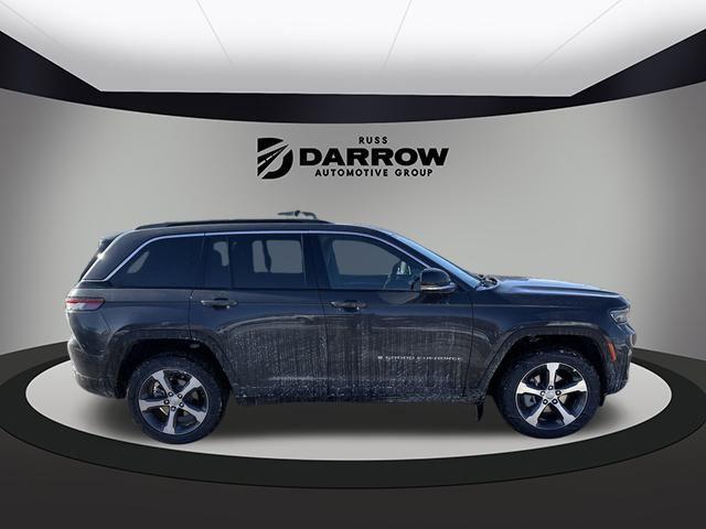 new 2025 Jeep Grand Cherokee car, priced at $53,855