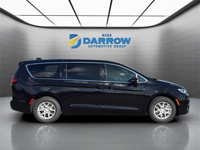 new 2026 Chrysler Pacifica car, priced at $41,447