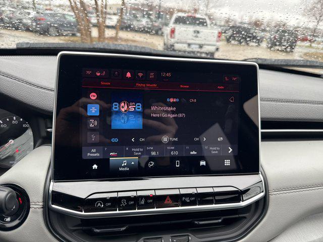 new 2025 Jeep Compass car, priced at $30,992