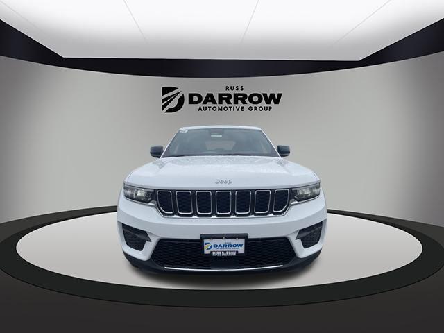 new 2024 Jeep Grand Cherokee car, priced at $41,963