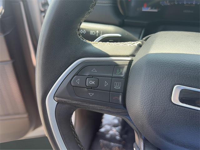 used 2023 Jeep Grand Cherokee car, priced at $28,997