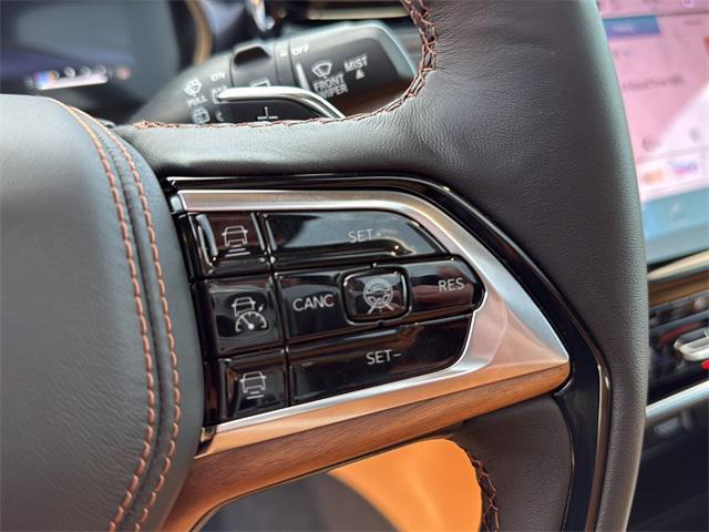 new 2025 Jeep Grand Cherokee car, priced at $64,405