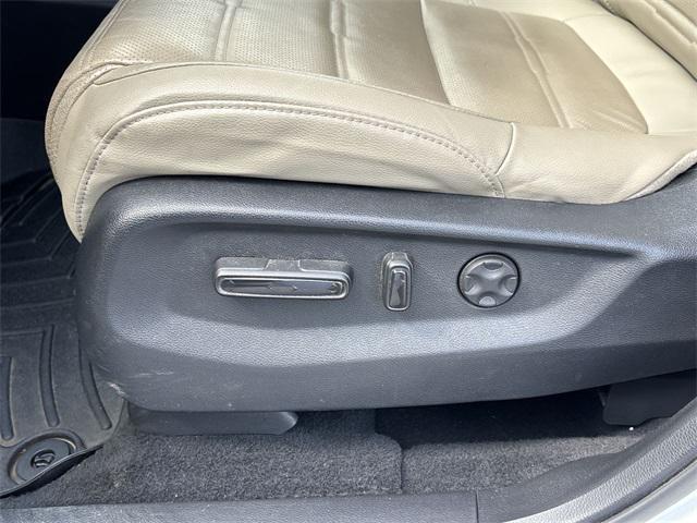 used 2019 Honda CR-V car, priced at $23,755