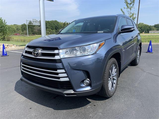 used 2019 Toyota Highlander car, priced at $27,371