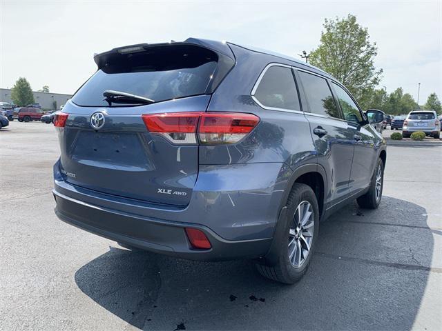 used 2019 Toyota Highlander car, priced at $27,371