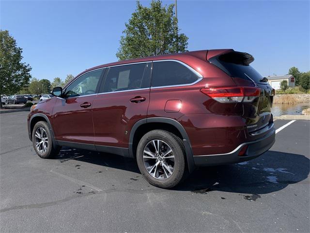 used 2019 Toyota Highlander car, priced at $19,719