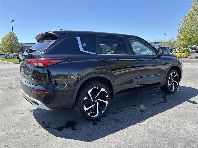 used 2022 Mitsubishi Outlander car, priced at $19,707