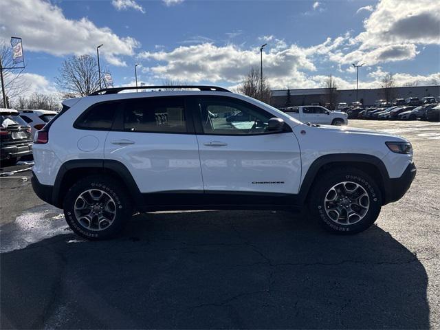 used 2020 Jeep Cherokee car, priced at $18,499