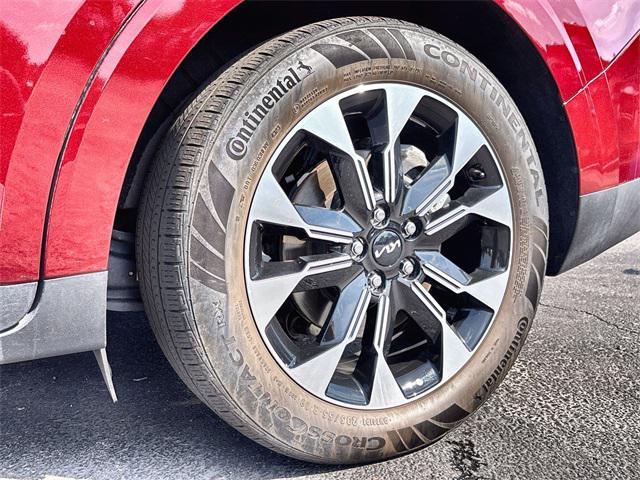 used 2024 Kia Carnival car, priced at $34,133