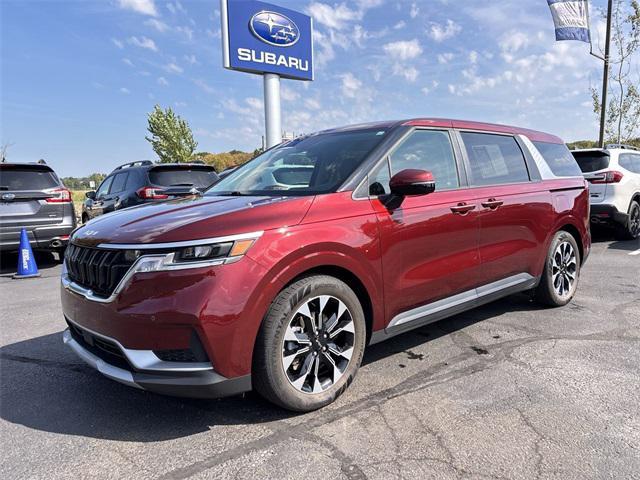 used 2024 Kia Carnival car, priced at $34,133