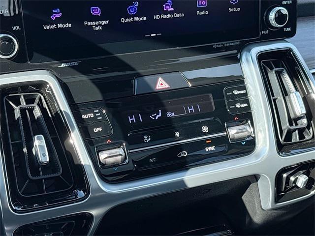 used 2023 Kia Sorento car, priced at $34,297
