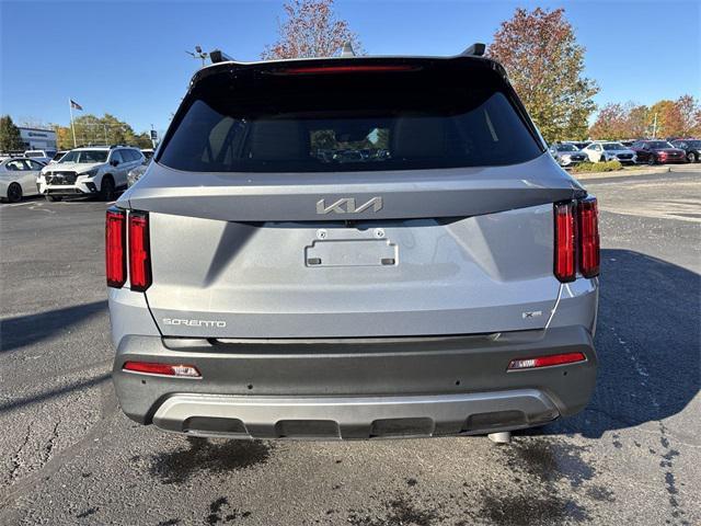 used 2023 Kia Sorento car, priced at $34,297