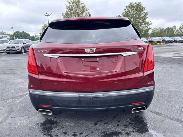 used 2017 Cadillac XT5 car, priced at $13,817