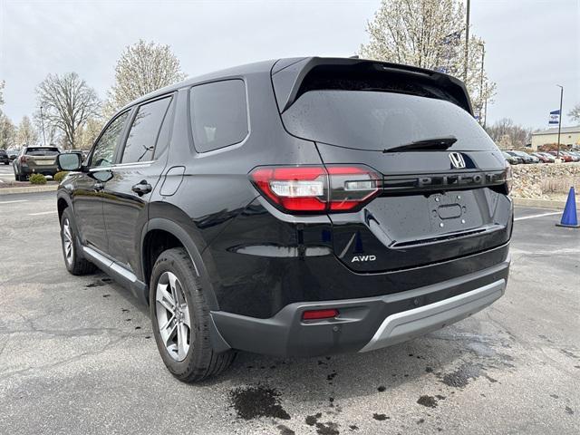 used 2023 Honda Pilot car, priced at $37,665