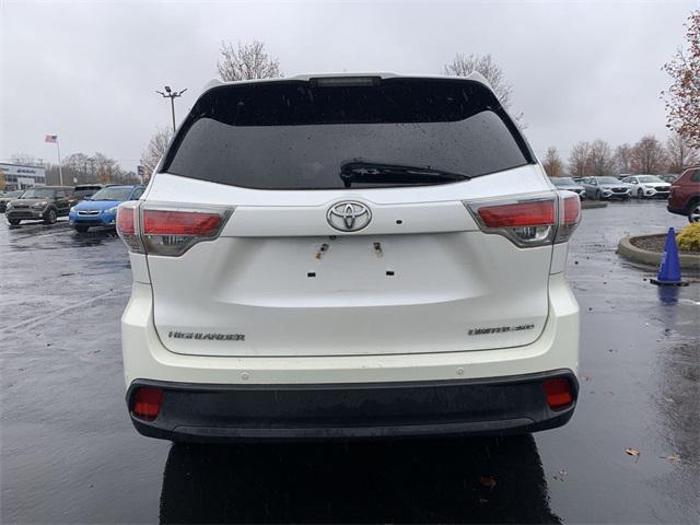 used 2016 Toyota Highlander car, priced at $20,183