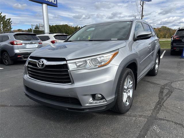used 2016 Toyota Highlander car, priced at $17,281