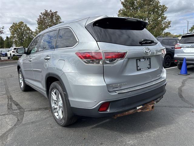 used 2016 Toyota Highlander car, priced at $17,281