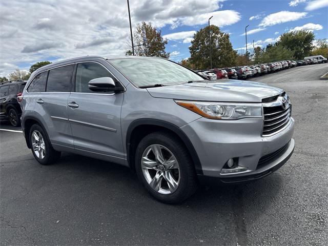 used 2016 Toyota Highlander car, priced at $17,281