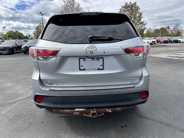 used 2016 Toyota Highlander car, priced at $17,281