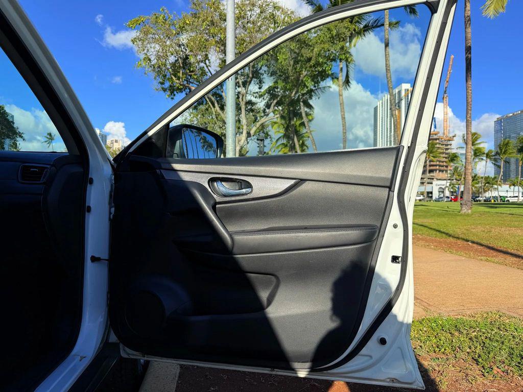 used 2018 Nissan Rogue car, priced at $15,695