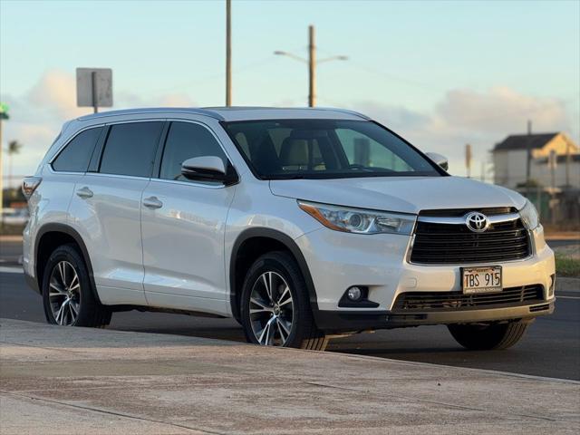 used 2016 Toyota Highlander car, priced at $17,995