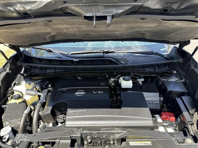 used 2019 Nissan Murano car, priced at $19,495