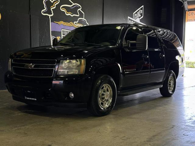 used 2008 Chevrolet Suburban car, priced at $20,995
