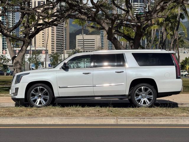 used 2016 Cadillac Escalade ESV car, priced at $29,995