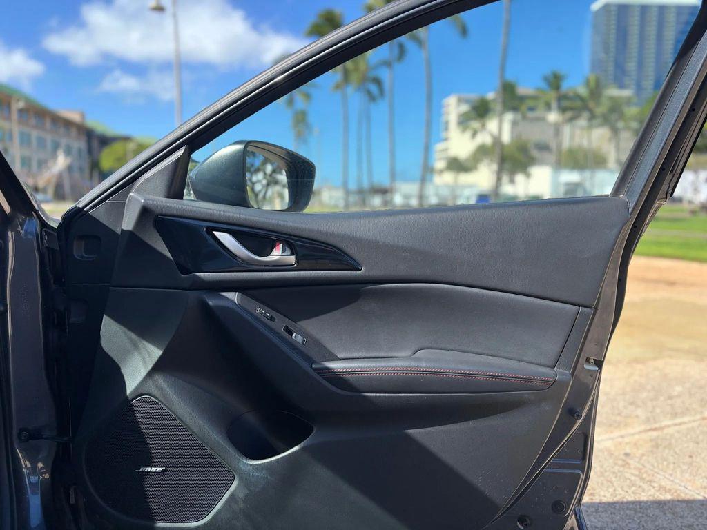 used 2014 Mazda Mazda3 car, priced at $10,995