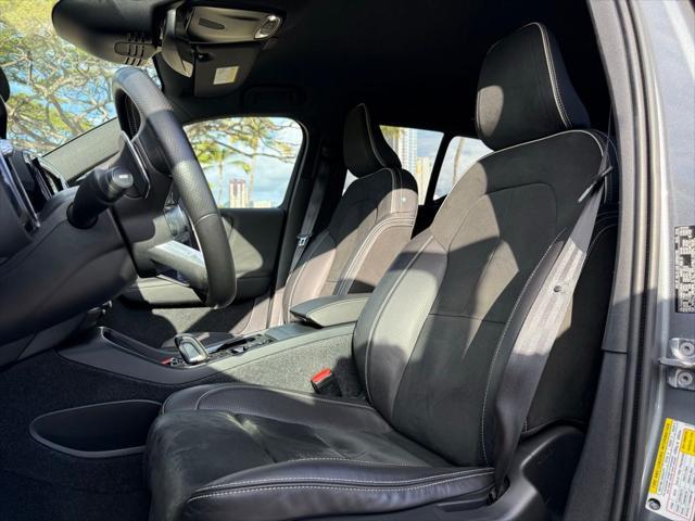 used 2019 Volvo XC40 car, priced at $24,595