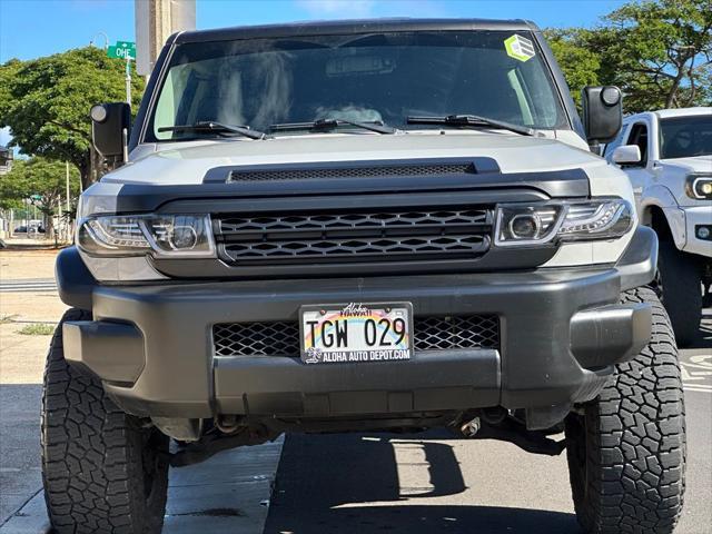 used 2007 Toyota FJ Cruiser car, priced at $17,495